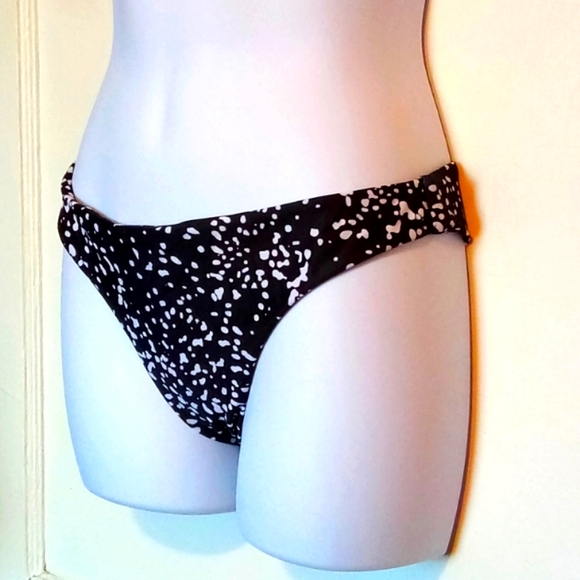 SHEIN Other - 🛍️ BUNDLE ONLY🛍️SHEIN Black and White Starry Bikini